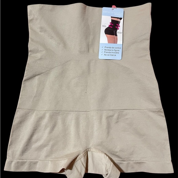 Set of 4 Beige Shapewear Tops and Bottoms - Picture 6 of 12